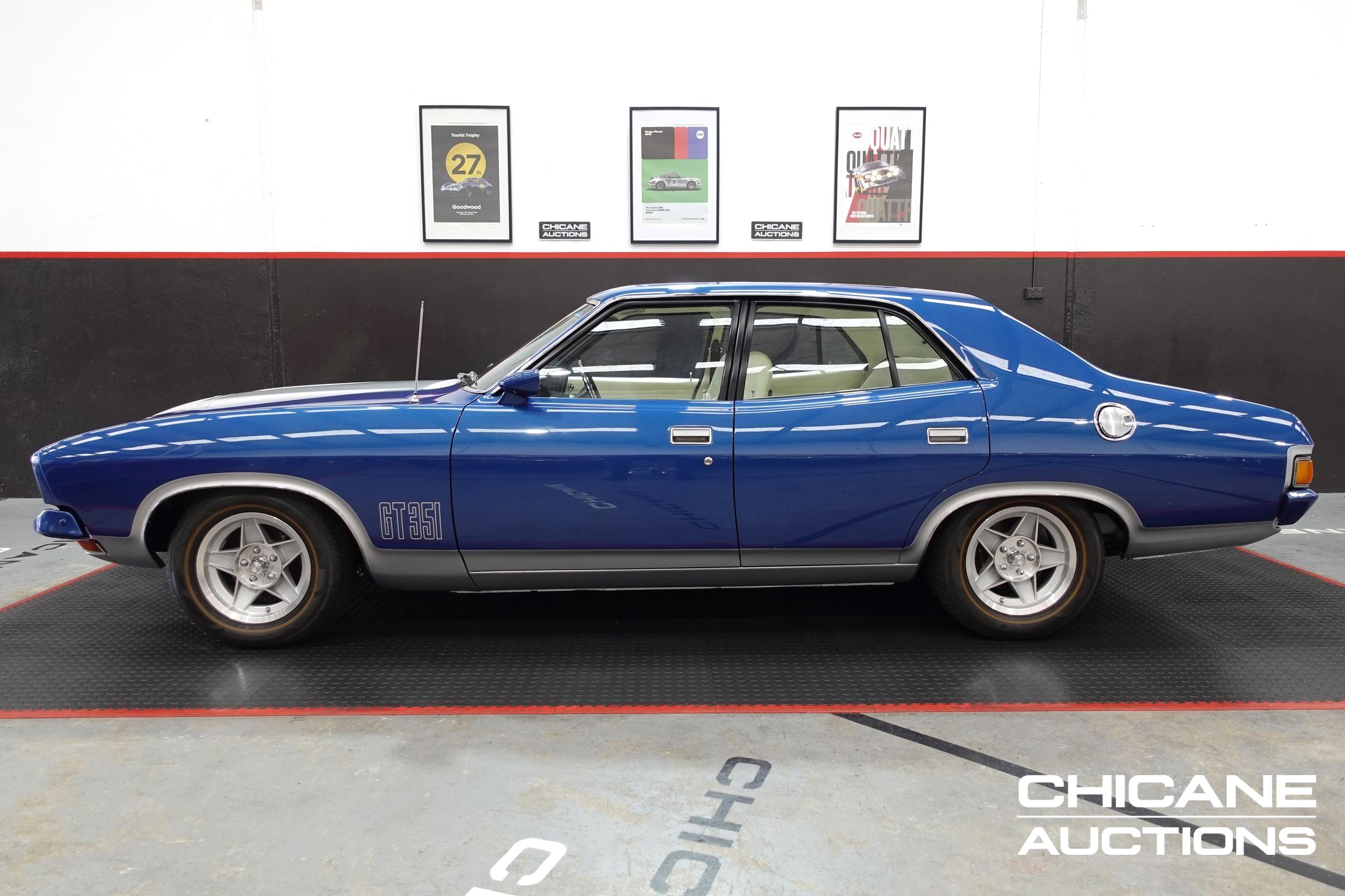 1127 – FORD FALCON XB GT-041