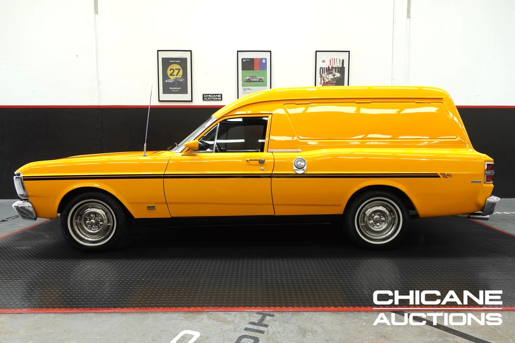 1167 – Ford Falcon XY Panelvan-004