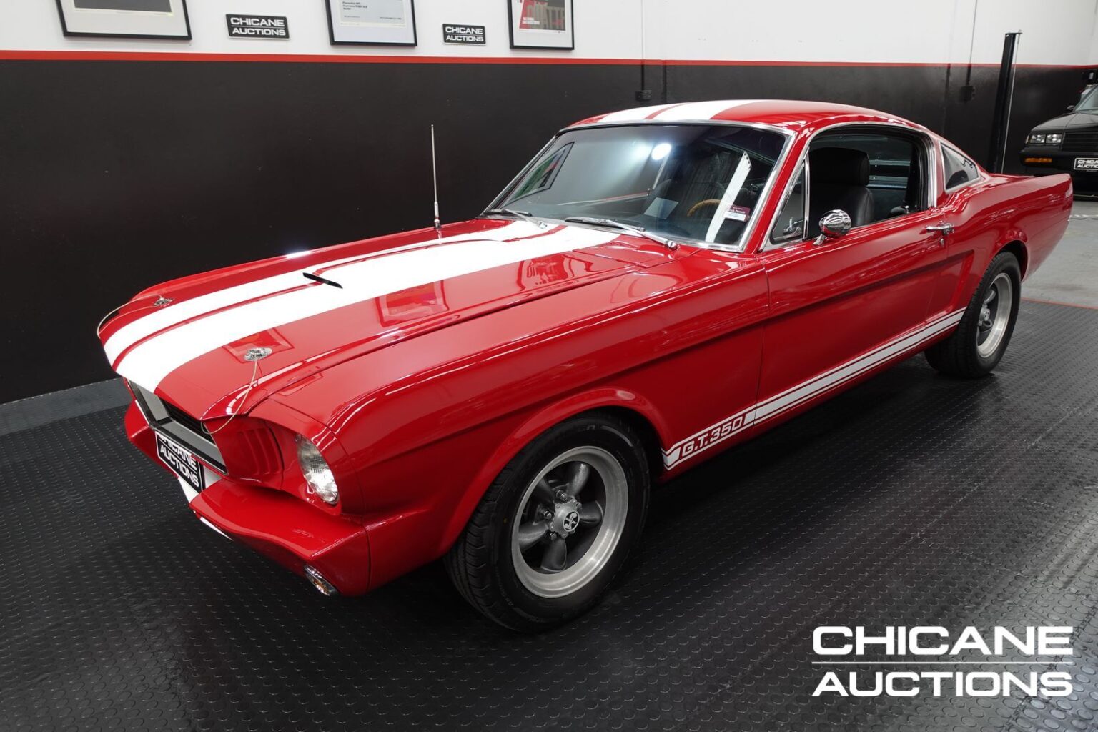 1966 FORD MUSTANG FASTBACK - 1175 - CHICANE AUCTIONS