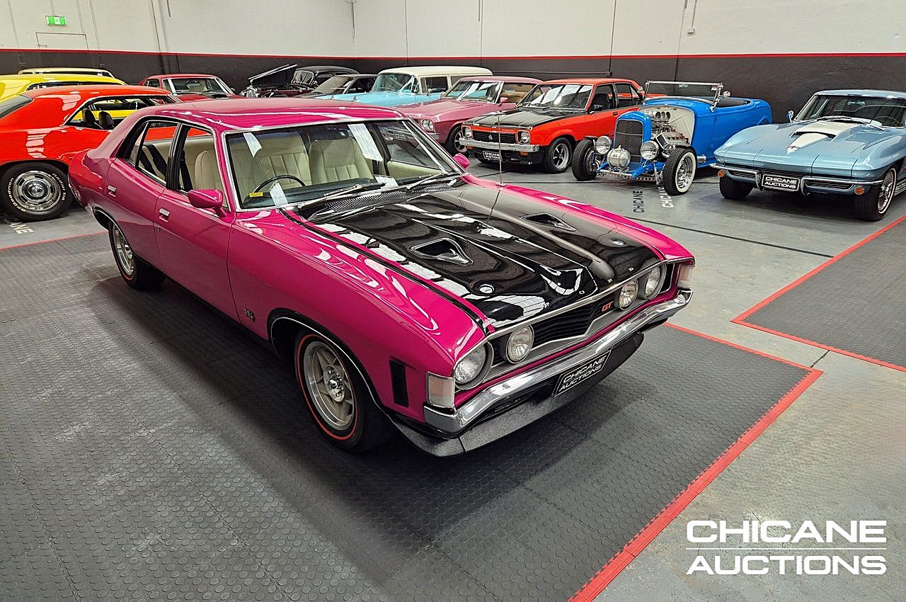 Chicane Auctions Showroom photo – Classic and Collector Car Auctions Australia wide